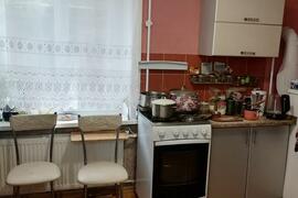 Продается Дом с флигелем 250кв.м.