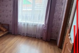 Дом 42 кв.м., земли 1.3 сотки 